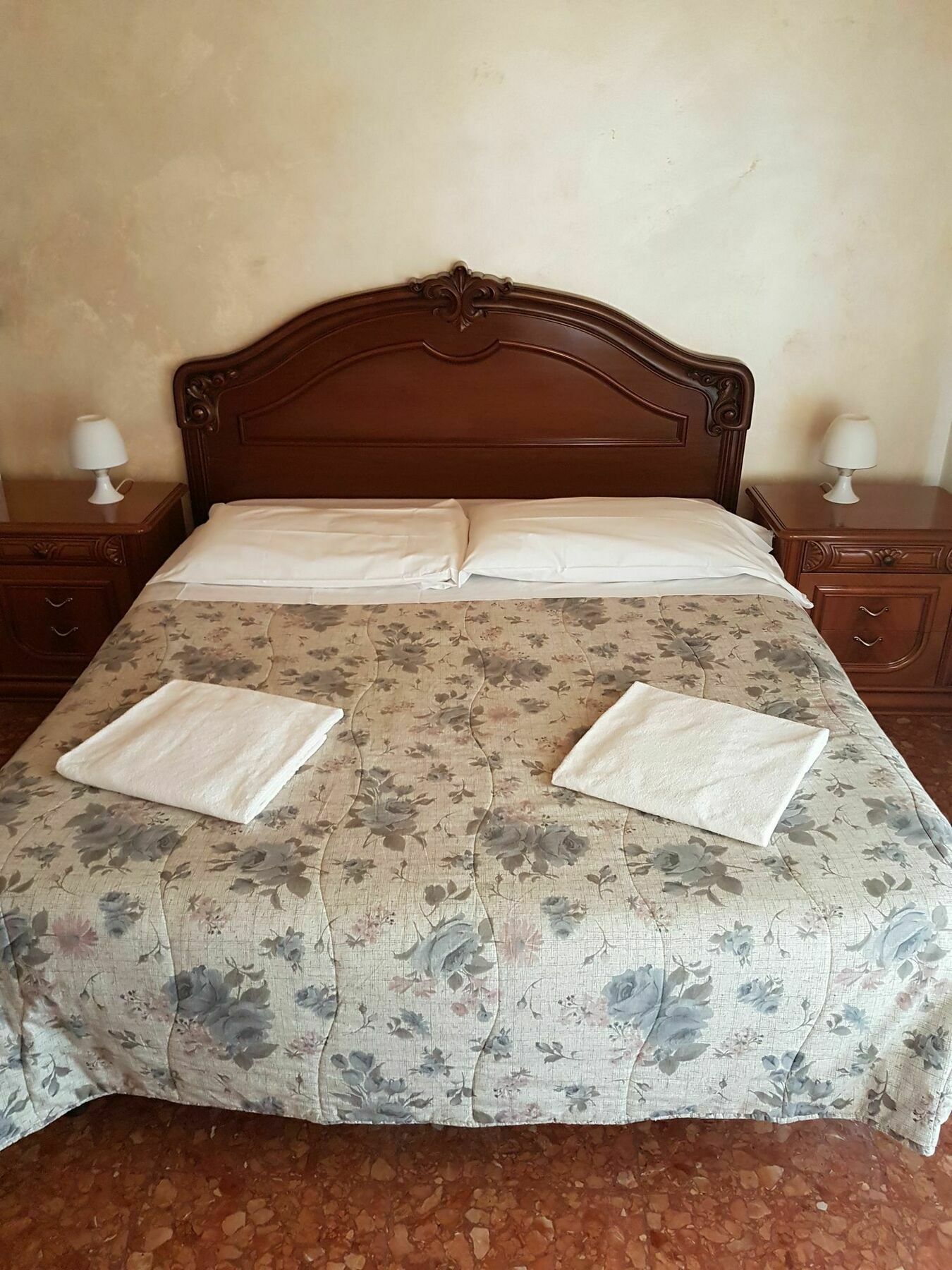 Santa Toscana Guest House Verona Eksteriør billede